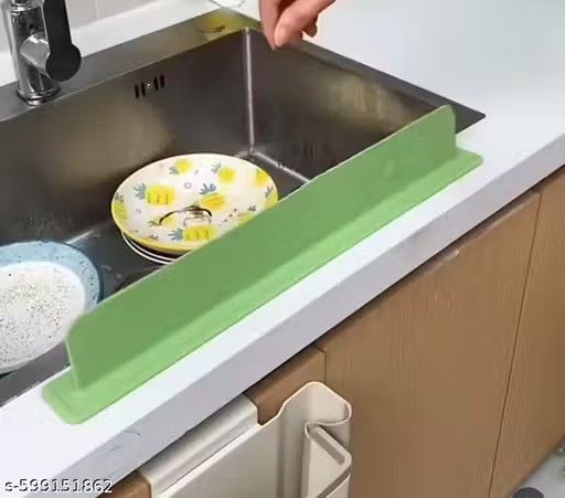 Kitchen Sink Splash Guard — No More Wet Counters